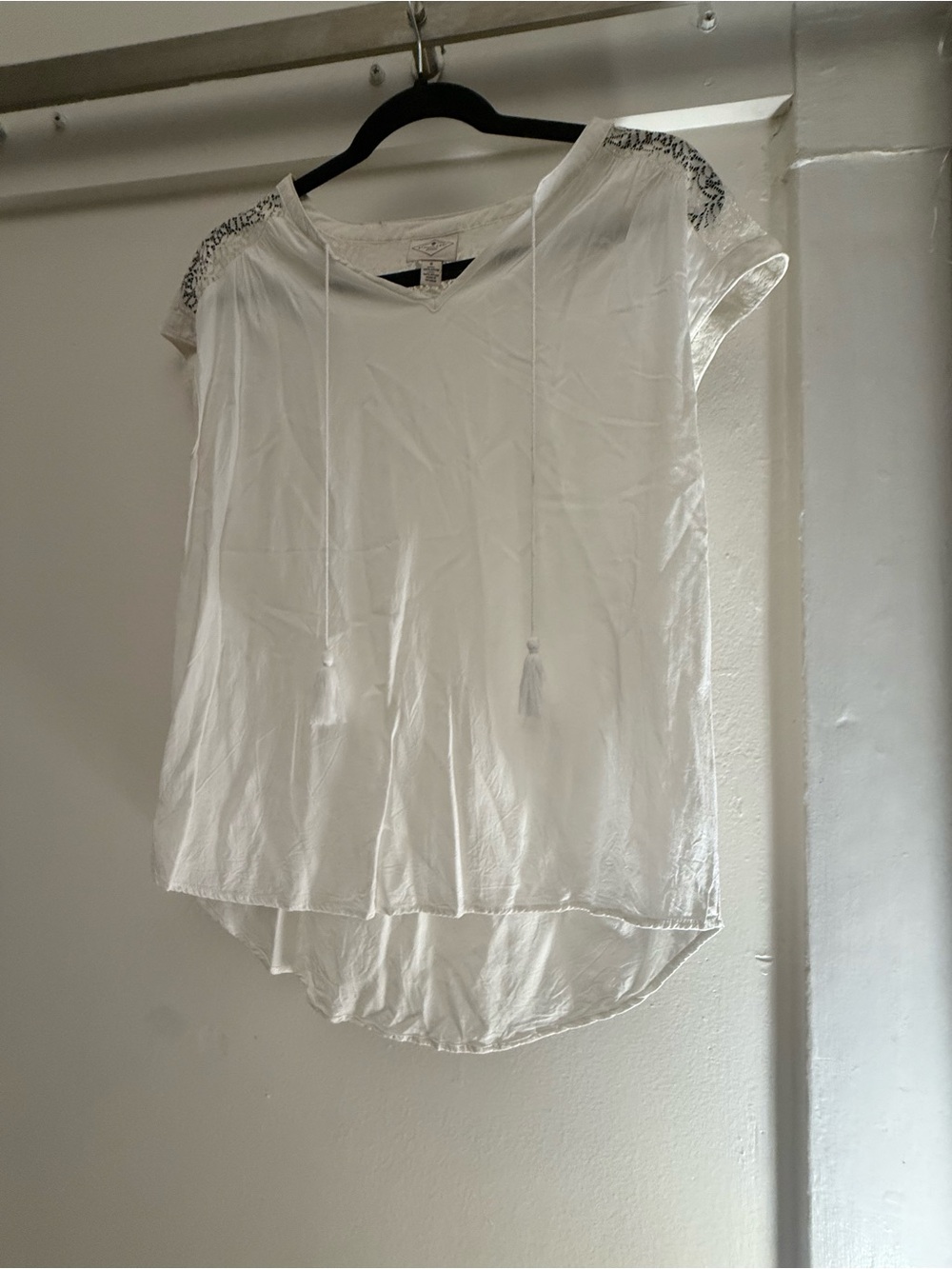 St. John’s Bay White Lace Tassel Boho Blouse Cottagecore Peasant Top